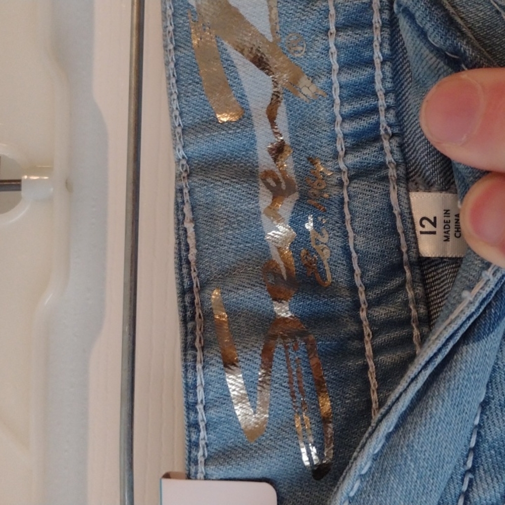Seven7 Starlet Skinny Crop Jeans - Picture 3 of 6